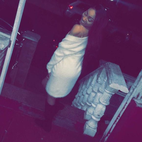 Meet your Posher, Asha - Picture 1 of 1